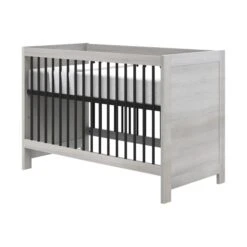 Europe Baby Vittoria Babybed Grijs / Zwart 60 X 120 Cm -Kindermeubels Winkel basicline vittoria babybed grijs zwart bb59