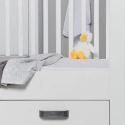 Kidsmill Brent Babybed Met Lade Wit 60 X 120 Cm -Kindermeubels Winkel detail babykamer 4 2 98df