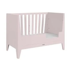 Kidsmill Nikki Babybed Roze 60 X 120 Cm -Kindermeubels Winkel kidsmill nikki babybed roze 60 x 120 cm 365a