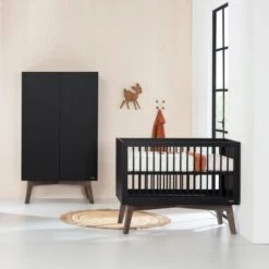 Kidsmill Sixties Babybed Zwart Mat / Walnoot 70 X 140 Cm -Kindermeubels Winkel kidsmill sixties babybed zwart mat walnoot 70 x 140 cm 7 d486