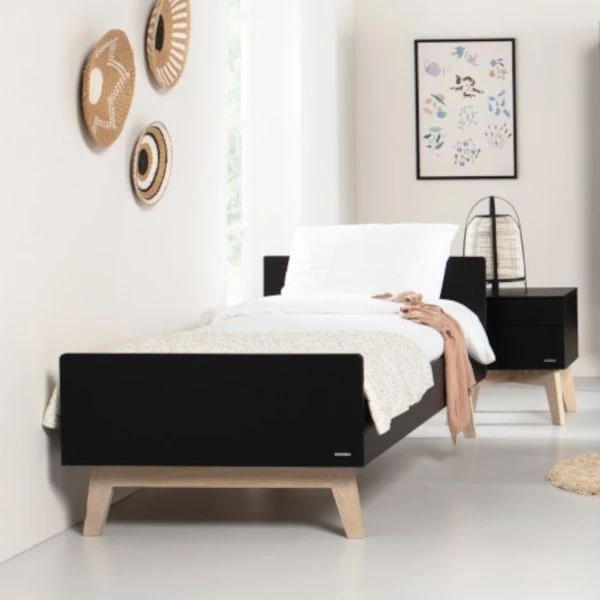 Kidsmill Sixties Bed Zwart Mat / Naturel 90 X 200 Cm 3 Kidsmill Sixties Bed Zwart Mat / Naturel 90 X 200 Cm - Afbeelding 3