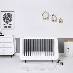 SnuzKot Skandi Commode Mono -Kindermeubels Winkel snuzkot skandi commode mono 1 68b7